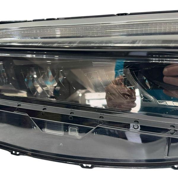 Farol Direito Honda Cr-v Advanced Hybrid 2024 Direito/passageiro