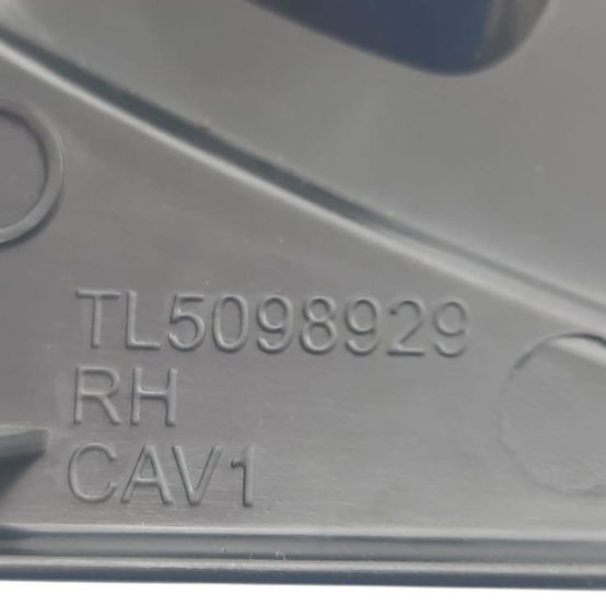 Moldura Botão Vidro Traseira Direita Bmw X3 M40i 2022