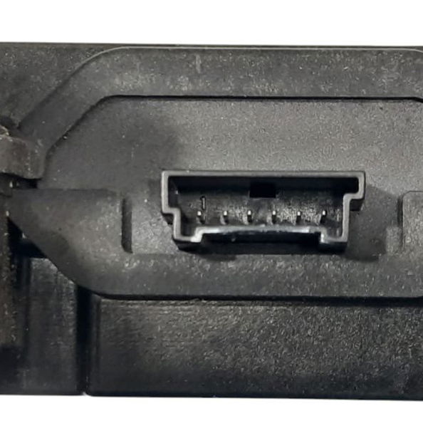 Motor Atuador Fechadura Da Tampa Traseira Bmw X3 M40i 2022