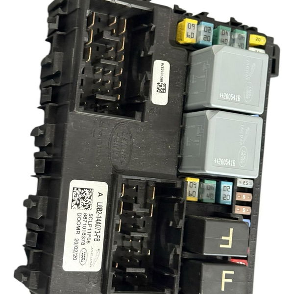 Caixa Fusível Land Rover Defender 2020