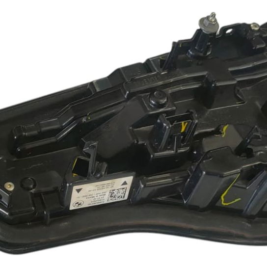 Lanterna Esquerda Tampa Traseira Bmw X3 M40i