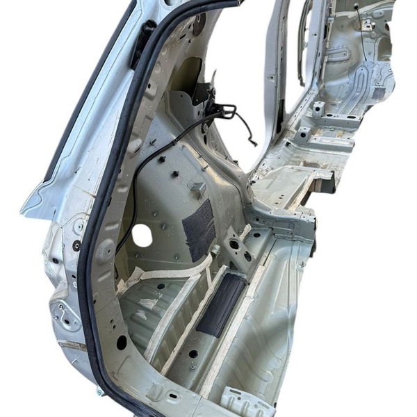 Lateral Esquerda Chevrolet Equinox 2023