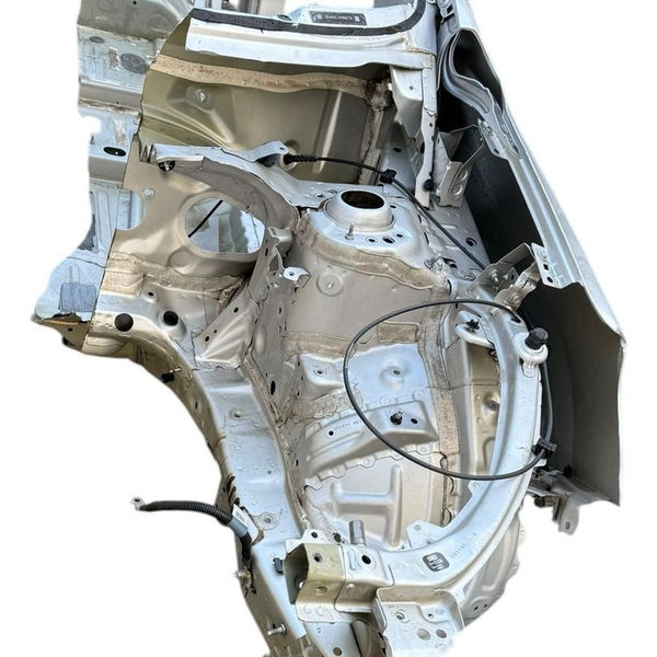 Lateral Esquerda Chevrolet Equinox 2023