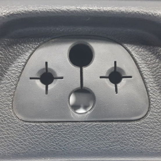 Soleira Porta Malas Jeep Compass 2023 Preto