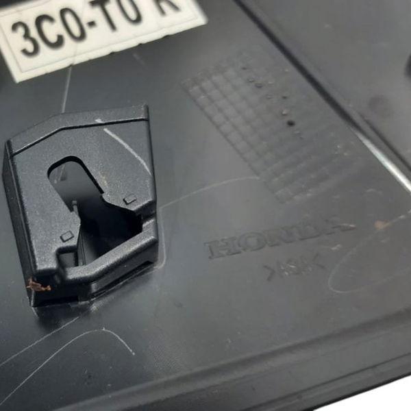 Acabamento Externo Porta Traseira Direita Honda Crv 2.0 2023 Preto Direita Traseira