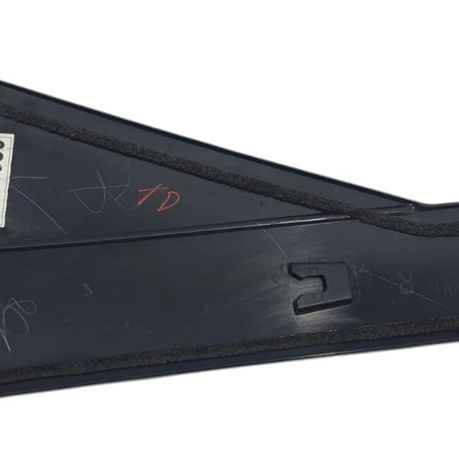 Acabamento Externo Porta Traseira Direita Honda Crv 2.0 2023 Preto Direita Traseira