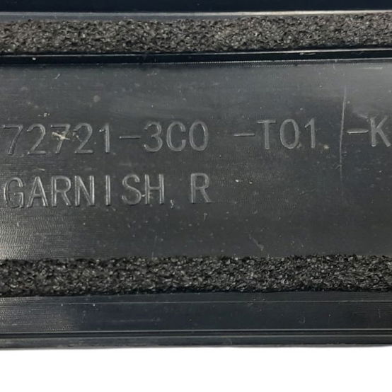 Acabamento Externo Porta Traseira Direita Honda Crv 2.0 2023 Preto Direita Traseira