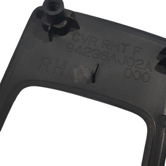 Moldura Maçaneta Lado Direito Subaru Outback 2012