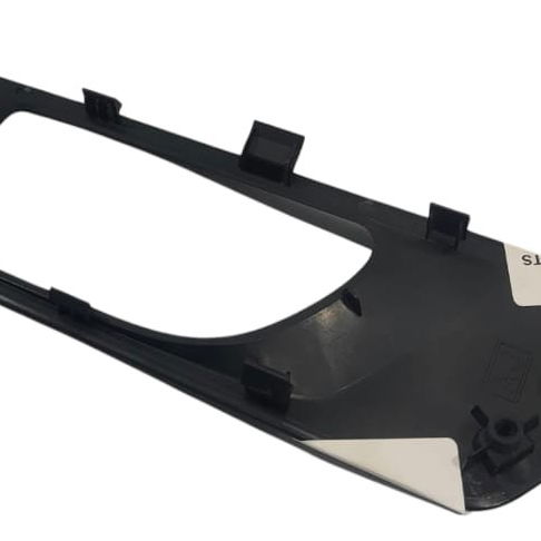 Moldura Maçaneta Lado Direito Subaru Outback 2012