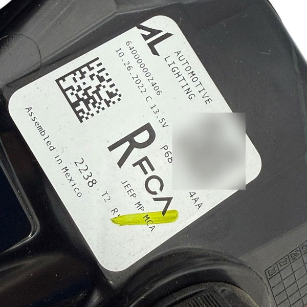 Lanterna Tampa Direita Jeep Compass 2023 Direito/passageiro Preto