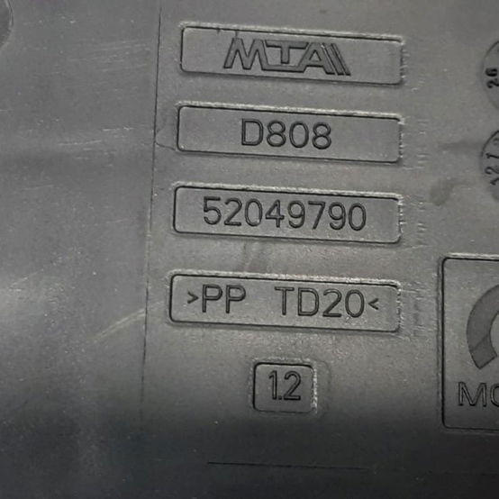 Tampa Caixa De Fusíveis Jeep Compass 2023