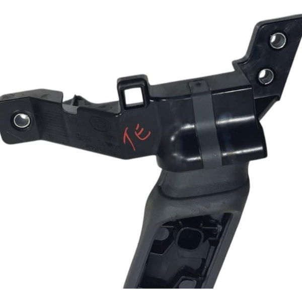 Suporte Interior Maçaneta Tras. Esq. Land Rover Defender 20