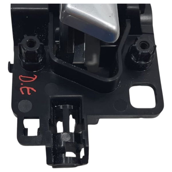 Maçaneta Interna Dianteira Esquerda Land Rover Defender 2020 Prateado Dianteira