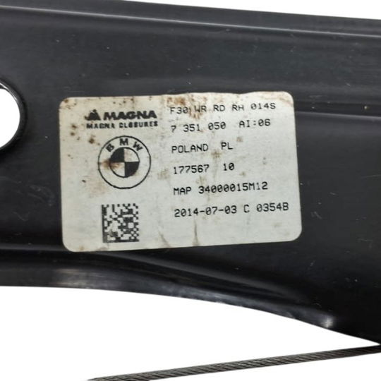 Regulador De Janela Traseira Direita Bmw 320i 2015