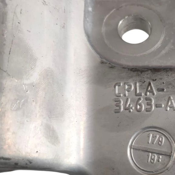 Suporte Amortecedor Diant Esq Range Rover Sport 3.0 Hse 2020