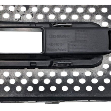 Moldura Milha Esquerdo Land Rover Defender 2.0 2020