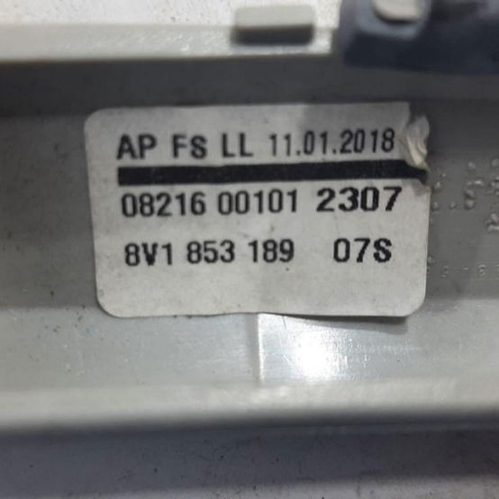 Acabamento Friso Do Painel Lado Esquerdo Audi A3 2018 - Cinza-escuro - Animal Print