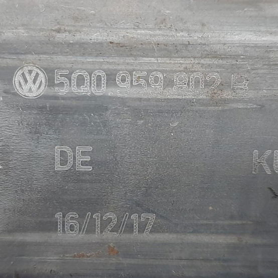 Motor Máquina De Vidro Dianteira Direita Audi A3 2018