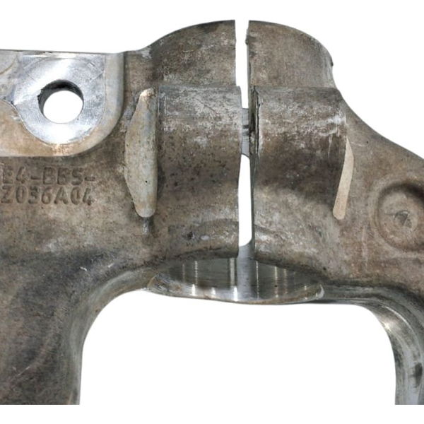 Suporte Suspensão Diant Esq Land Rover Defender 2.0 2020 Cinza