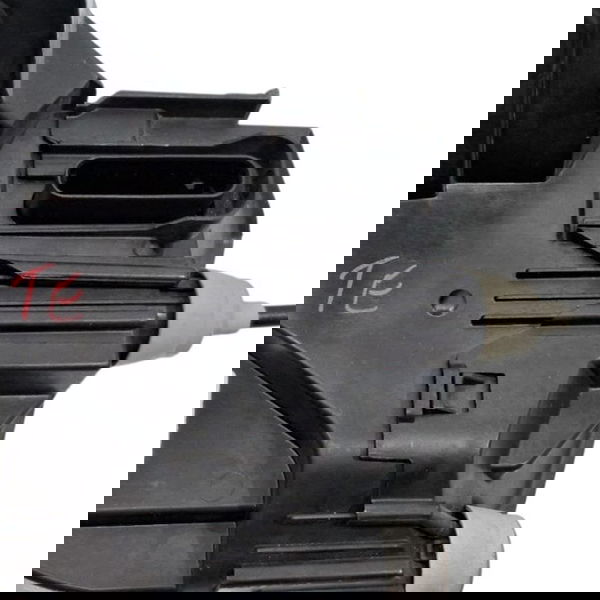 Fechadura Porta Traseira Esqu. Land Rover Defender 2.0 2020