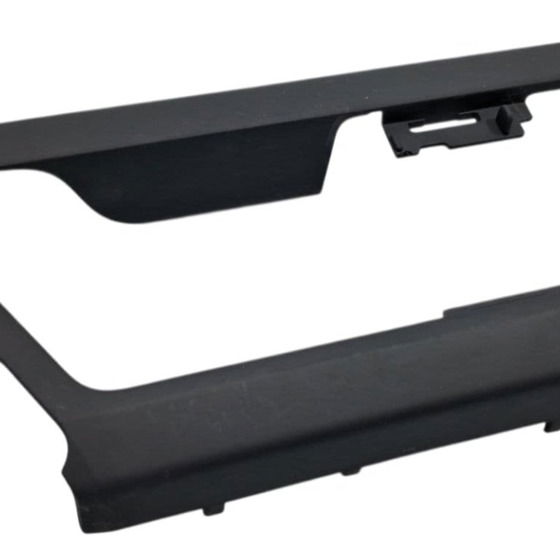 Acabamento Moldura Porta Diant Dir Land R.  Defender 2020 Preto