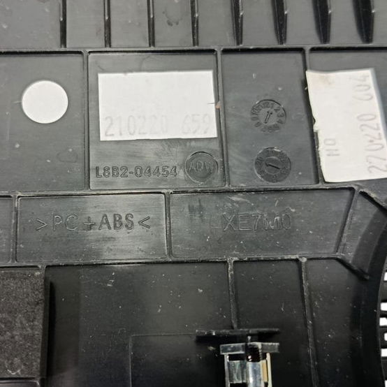 Capa Acabamento Alto-falante Land Rover Defender 2.0 2020