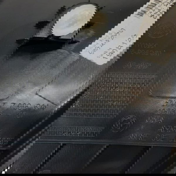 Acabamento Do Porta Malas Lado Direito Bmw X3 M40i 2022 Preto