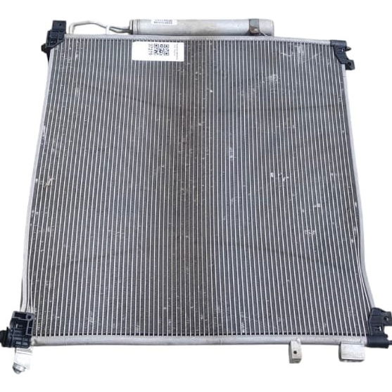 Condensador A/c Range Rover Defender 2.0 Gasolina 2020