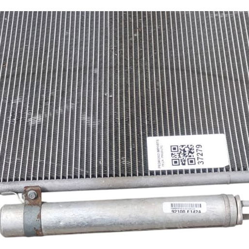 Condensador A/c Range Rover Defender 2.0 Gasolina 2020