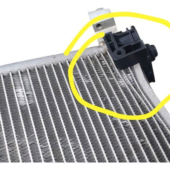 Condensador A/c Range Rover Defender 2.0 Gasolina 2020