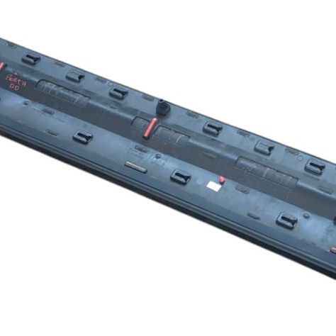 Aplique Friso Portadiant. Dir. Range R. Defender 2020 Avaria - Preto