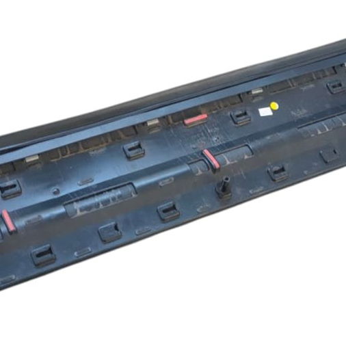 Aplique Porta Diant. Esq. Range Rover Defender 2020 (avaria) - Preto