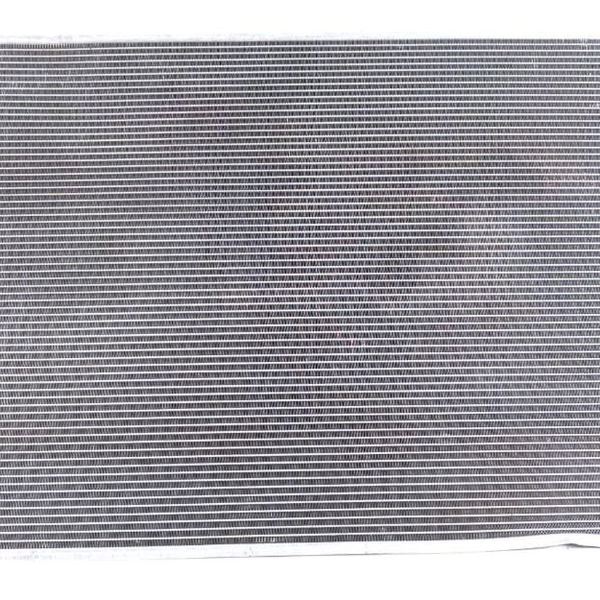 Radiador Água Range Rover Evoque 2.0 Gasolina 2018 (detalhe)