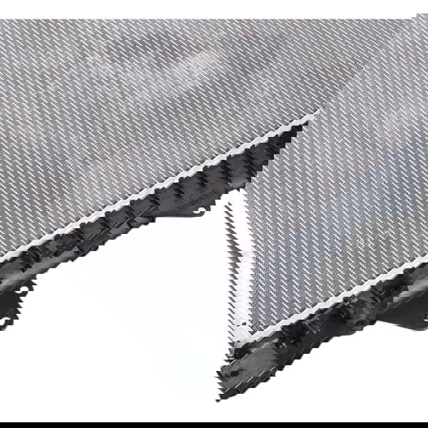 Radiador Água Range Rover Evoque 2.0 Gasolina 2018 (detalhe)