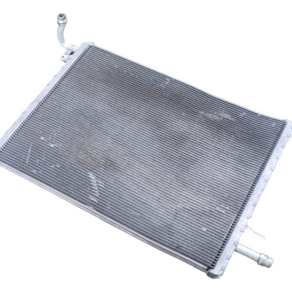 Radiador Auxiliar Range R. Evoque 2.0 Gasolina 2018(detalhe)