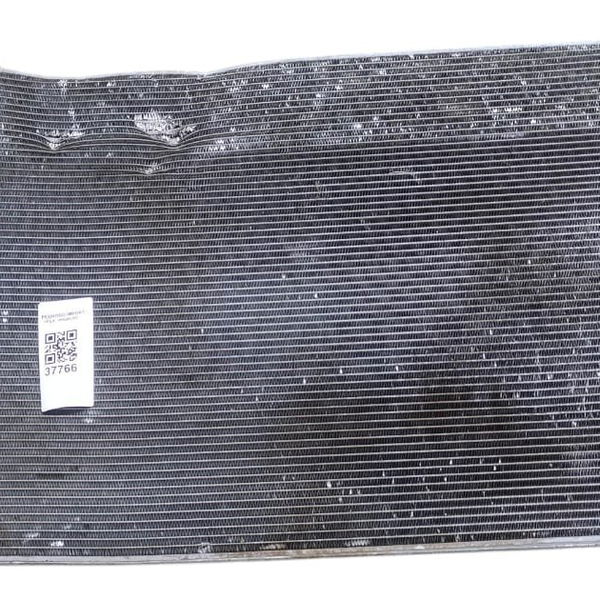 Radiador Auxiliar Range R. Evoque 2.0 Gasolina 2018(detalhe)