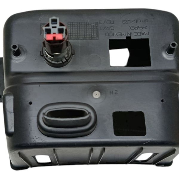 Acabamento Do Painel Entrada Tomada 12v Gm Equinox 2018 Preto