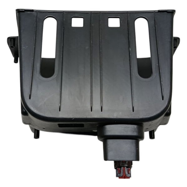 Acabamento Do Painel Entrada Tomada 12v Gm Equinox 2018 Preto