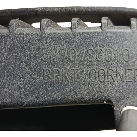 Suporte Guia Do Farol Parachoque Ld Esq Subaru Forester 2018