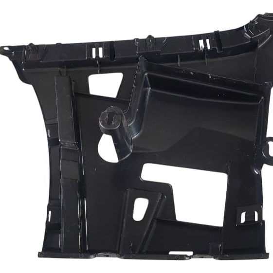 Guia Parachoque Traseiro Direito Bmw 320i 2014