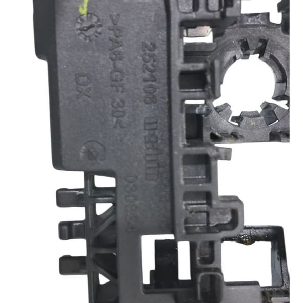 Suporte Maçaneta Dianteira Esquerda Jeep Renegade T270 2023 Preto