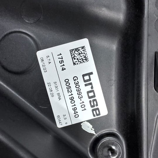 Máquina De Vidro Dianteira Direita Jeep Renegade T270 2023