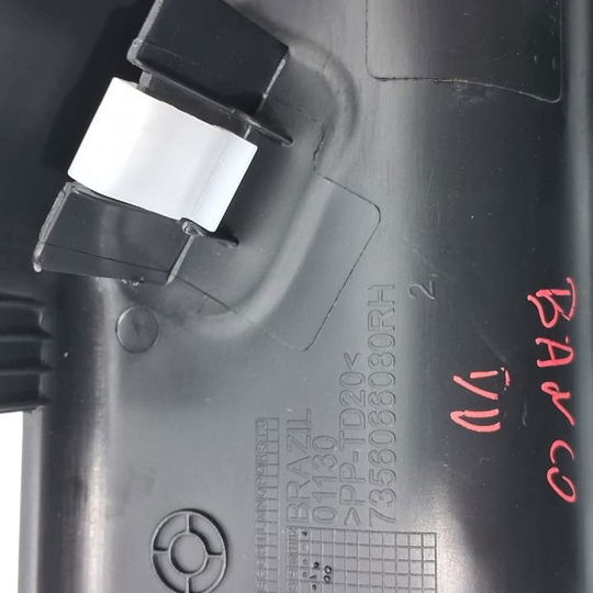 Acabamento Trilho Banco Dianteiro Dir. Jeep Renegade T270 23 Preto