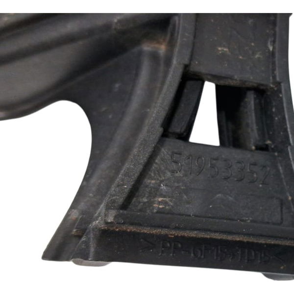 Guia Canaleta Traseira Direita Jeep Renegade T270 2023 Preto