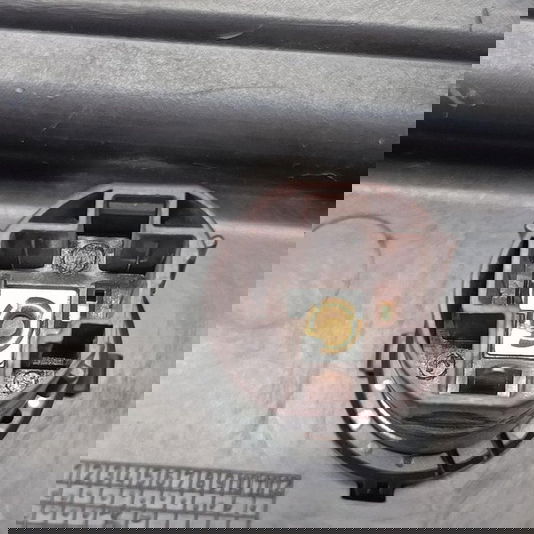 Acabamento Do Acendedor Gm Chevrolet Equinox 2.0 2018 Preto