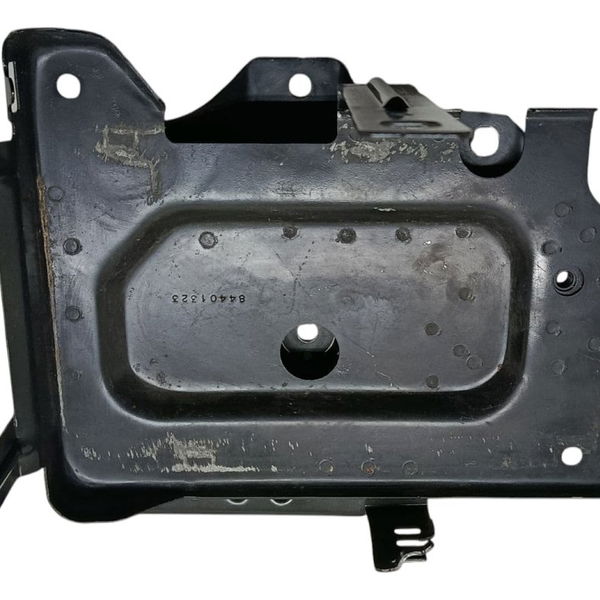 Suporte Base De Bateria Gm Chevrolet Equinox 2.0 2018