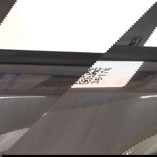 Porta Dianteira Direita Jeep Renegade T270 2023 Marrom-escuro