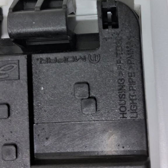 Luz Teto Cortesia Traseira Jeep Renegade T270 2023