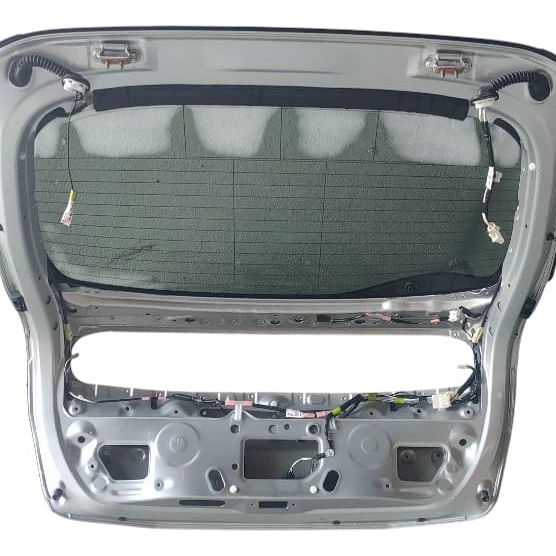 Tampa Traseira Porta Malas Toyota Prius 2018 Prateado