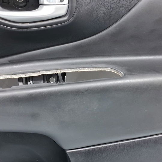 Forro Porta Dianteiro Direito Jeep Renegade T270 2023